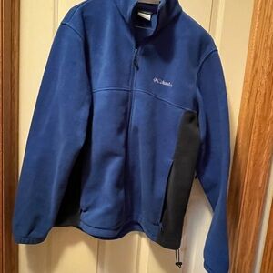 Unisex Large zip-up fleece jacket